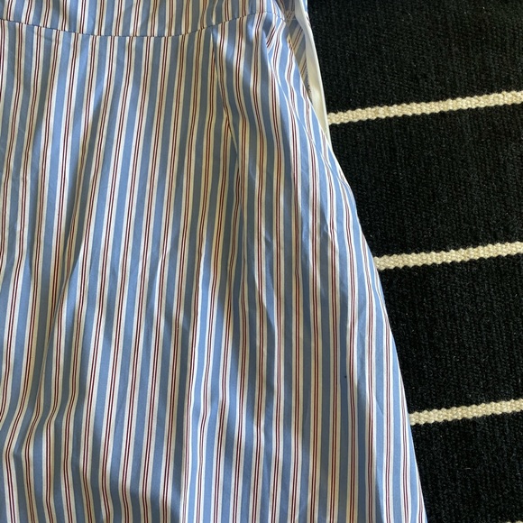 Oak and fort dress - Picture 4 of 5